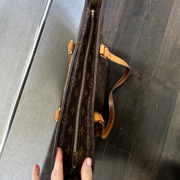 AUTHENTIC LOUIS VUITTON – large vintage monogram tote with zipper - Picture 5 of 8